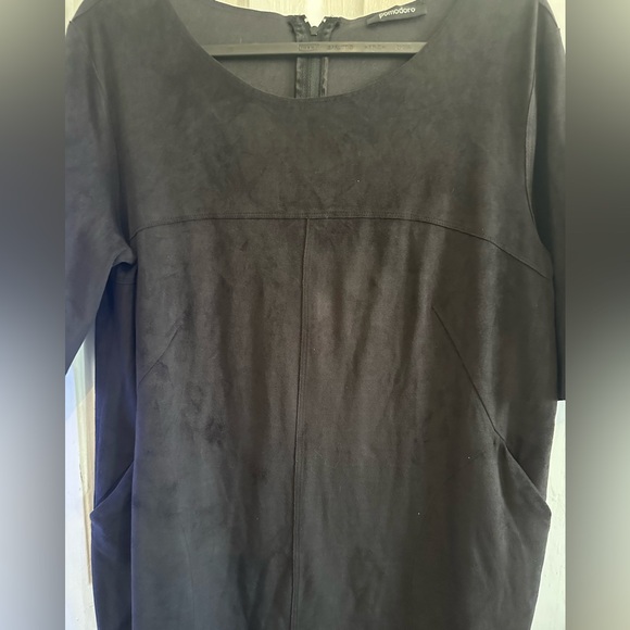 Dress - Picture 2 of 15